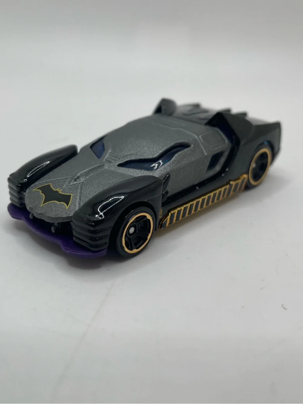 Hot Wheels DC Universe Batman Rebirth 2017 Die Cast 1:64 Black
